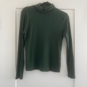 Old navy Green turtleneck